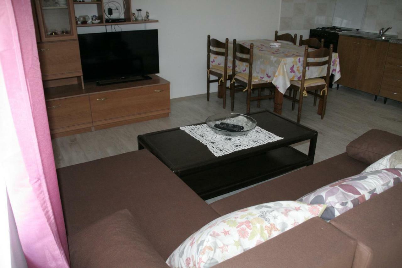 Apartmani Huljev Primošten Exteriér fotografie